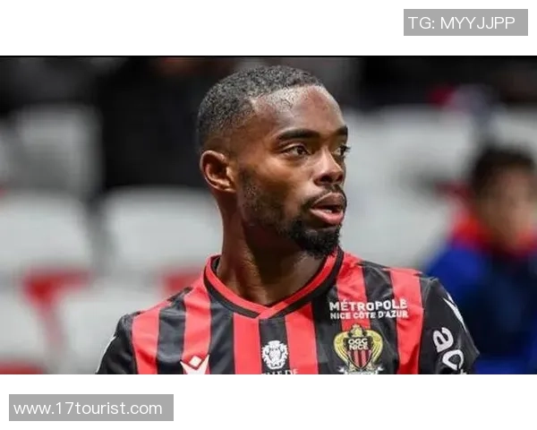 法甲足球四号球星，名字谁？